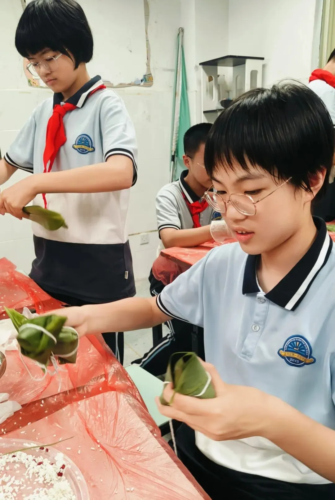 迎端午 传匠心 助中考—记M1七年1班包粽子比赛 第73张 迎端午 传匠心 助中考—记M1七年1班包粽子比赛 第73张