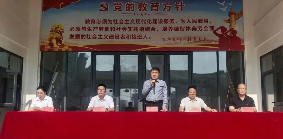 鏖战四十天 圆梦中考时——淮阳中学附中九年级二模总结暨中考四十天誓师大会圆满举行 第35张