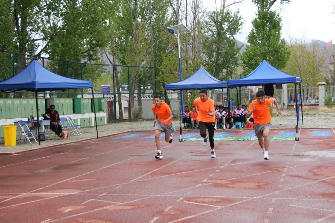 磨砺体魄迎中考 活力少年展风采——林周县中学圆满完成2026届毕业班体育与健康科目学业水平考试 第30张