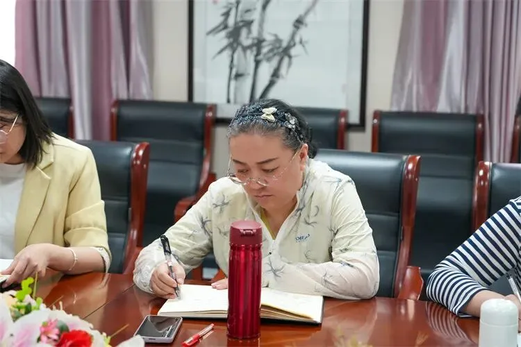 【中考研讨·数学组】精准施策 全力冲刺中考----数学教研组召开冲刺备考会 第5张