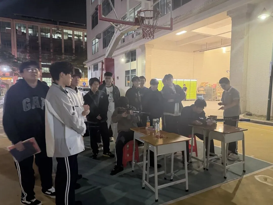 暨附联考元旦游园晚会暨模拟考表彰会顺利举行 第8张 暨附联考元旦游园晚会暨模拟考表彰会顺利举行 第8张