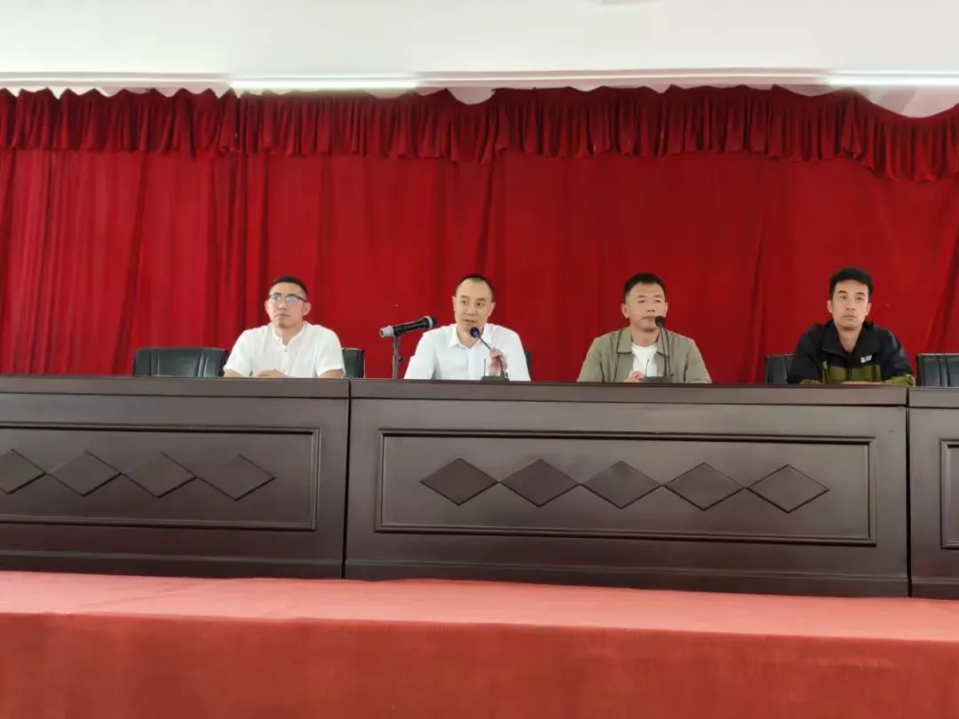 【九年级组】冲刺四十天 同圆中考梦丨红椿镇九年制学校九年级隆重举行冲刺暨表彰大会 第13张