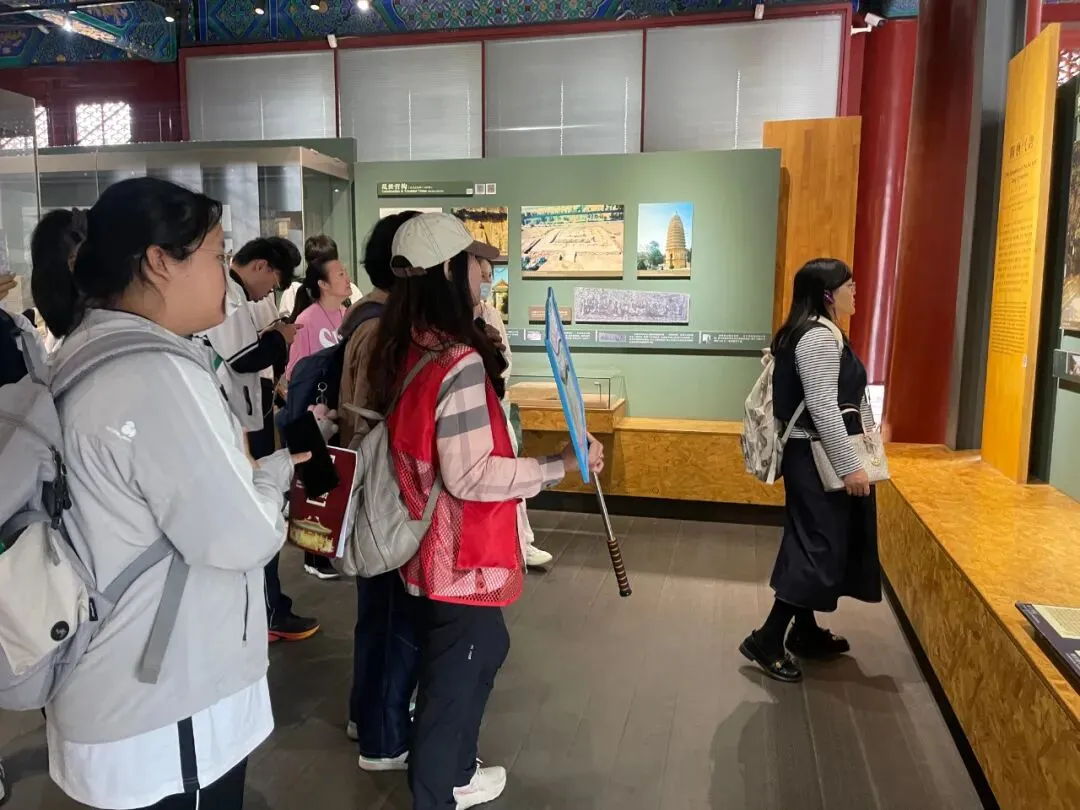家国传薪怀师恩 砺行拼搏赢中考——旧宫中学举行初三年级先农坛庆成宫誓师大会 第69张 家国传薪怀师恩 砺行拼搏赢中考——旧宫中学举行初三年级先农坛庆成宫誓师大会 第69张