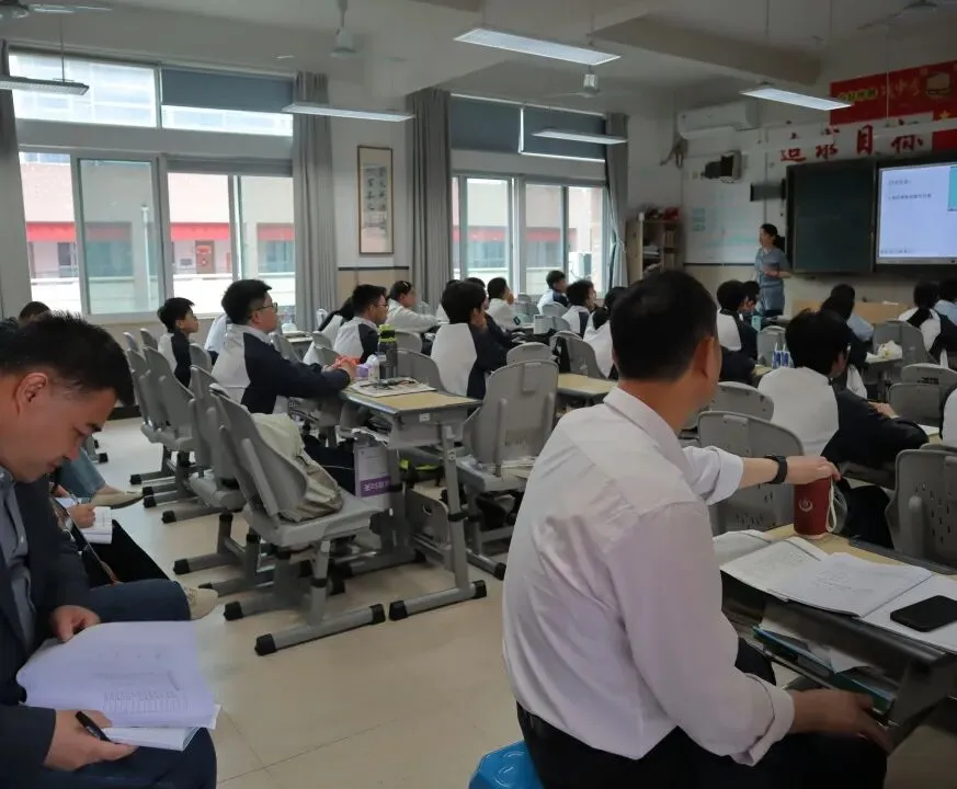研思笃行提质效 凝心聚力战中考 ——瑞安市瑞祥实验学校九年级提质调研工作顺利开展 第5张