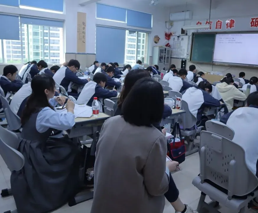 研思笃行提质效 凝心聚力战中考 ——瑞安市瑞祥实验学校九年级提质调研工作顺利开展 第6张