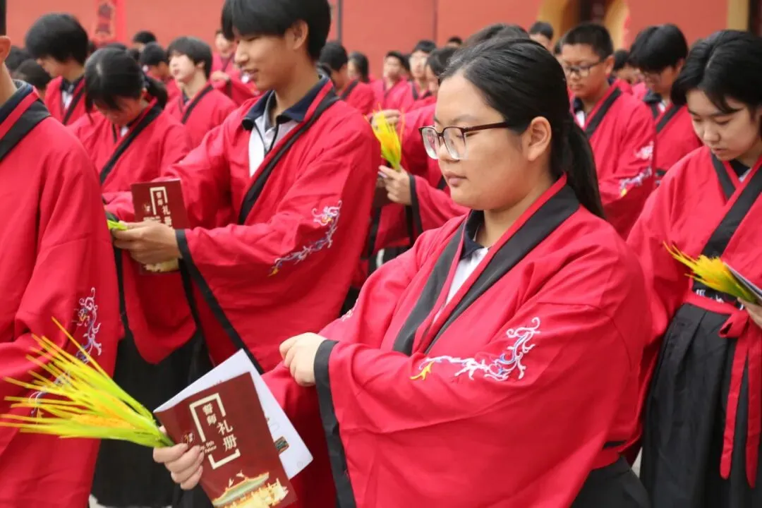 家国传薪怀师恩 砺行拼搏赢中考——旧宫中学举行初三年级先农坛庆成宫誓师大会 第6张