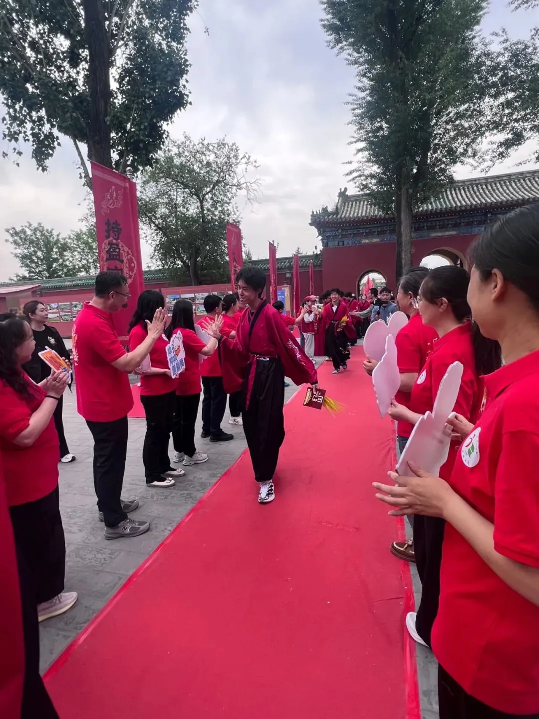 家国传薪怀师恩 砺行拼搏赢中考——旧宫中学举行初三年级先农坛庆成宫誓师大会 第23张