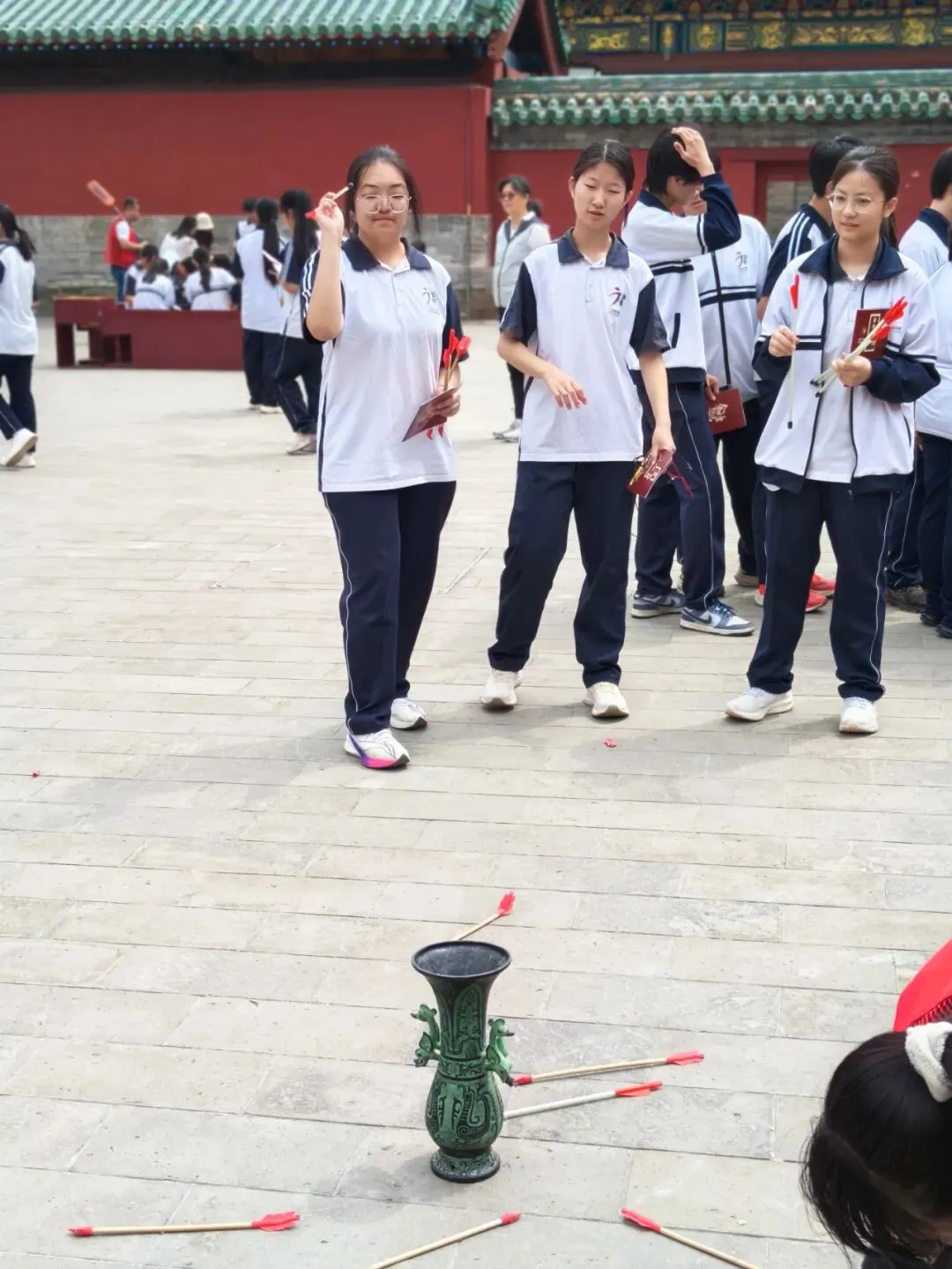 家国传薪怀师恩 砺行拼搏赢中考——旧宫中学举行初三年级先农坛庆成宫誓师大会 第60张