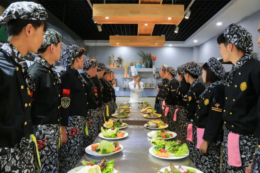 中考低分陷阱!选错毁三年,这所学校让200分也能逆袭人生! 第28张