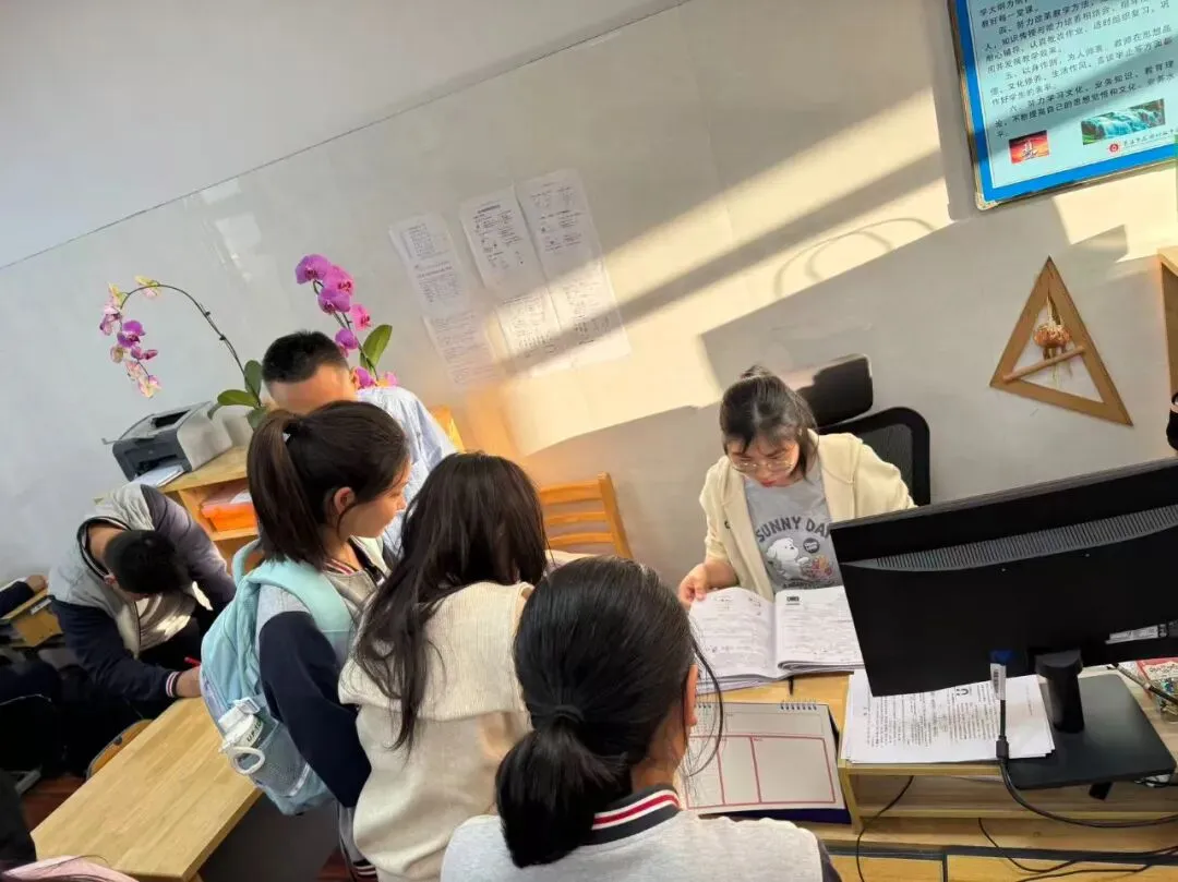 家校同心,共赴中考!——慈溪市凤湖初级中学九年级家长会顺利召开 第7张