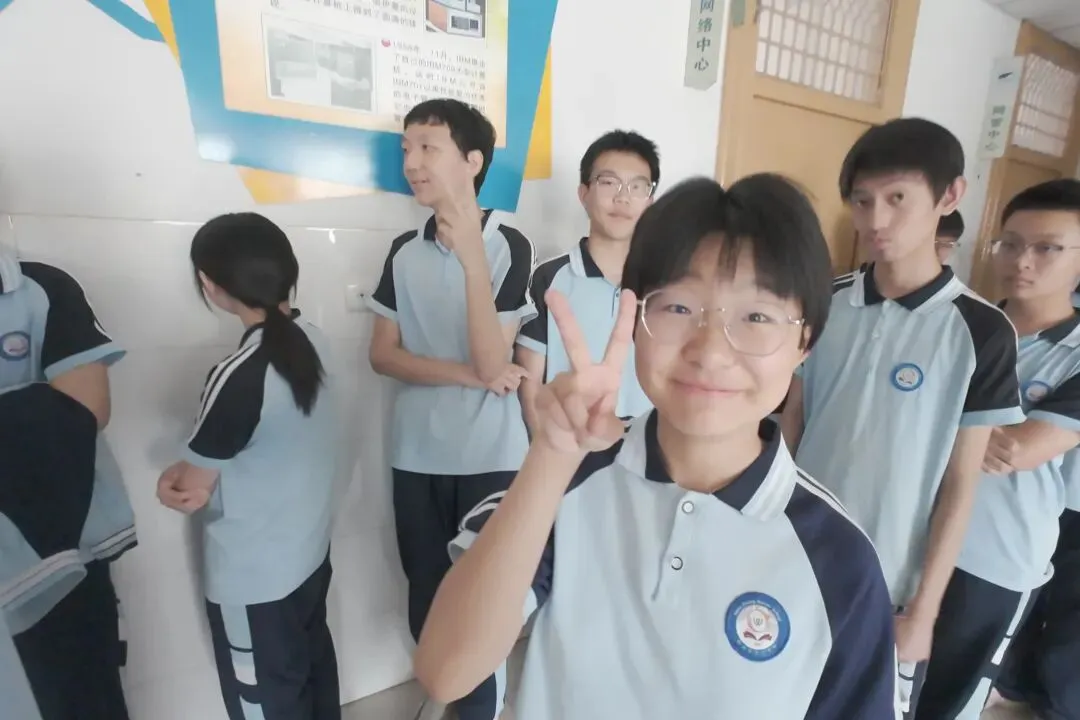 中考首战告捷!我校学子征战信息技术考试,凯旋而归~ 第22张