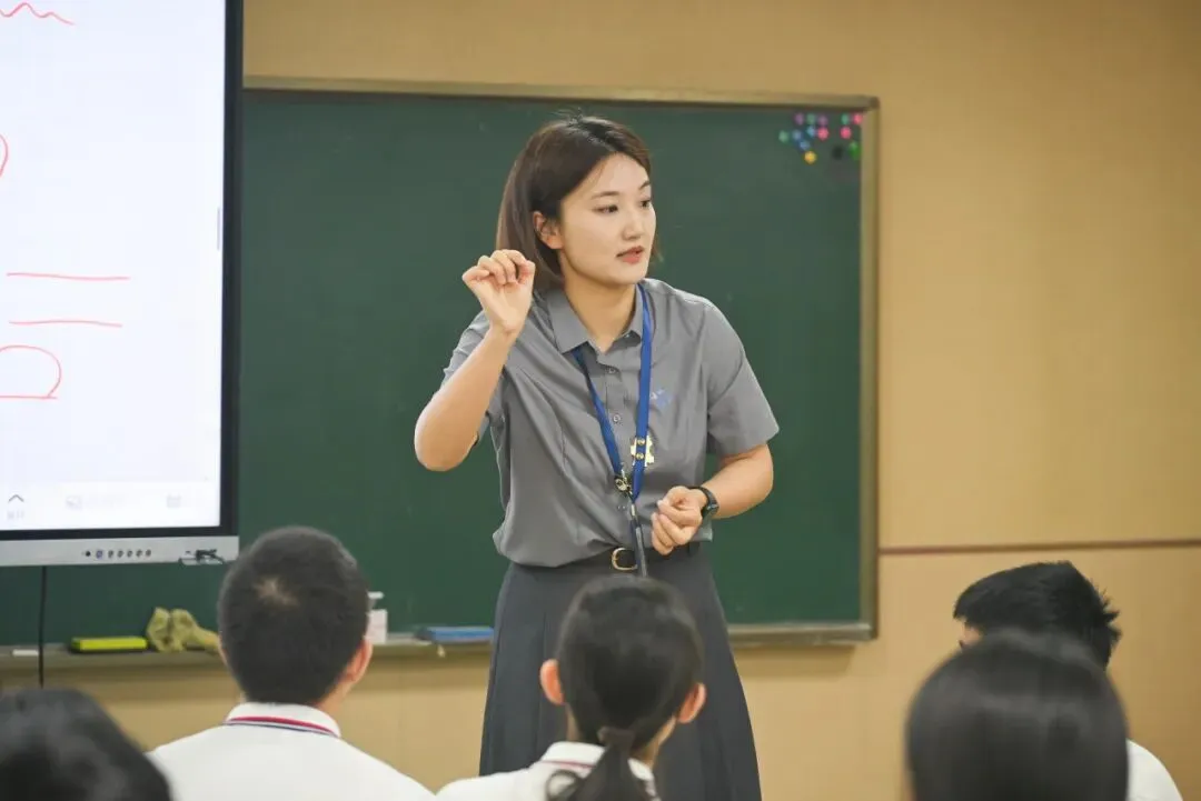 两校教师跨城相聚,共研中考备考 第13张