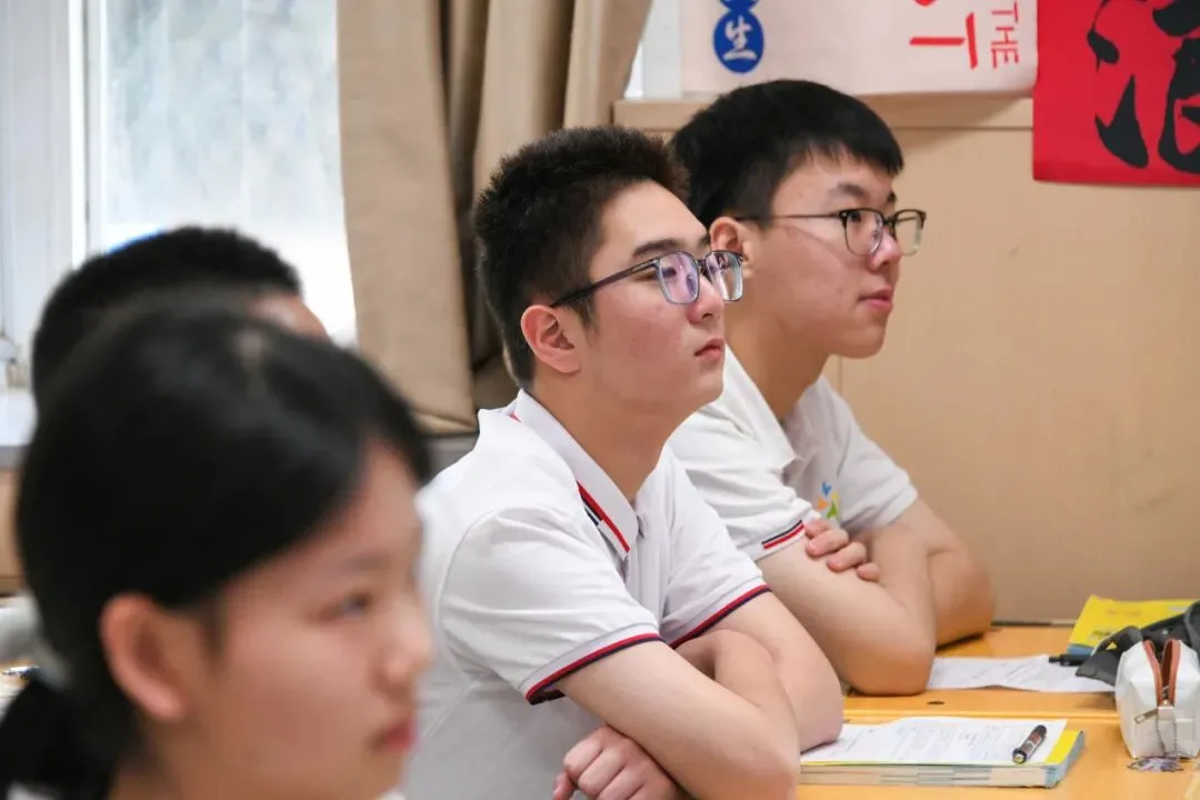 两校教师跨城相聚,共研中考备考 第15张