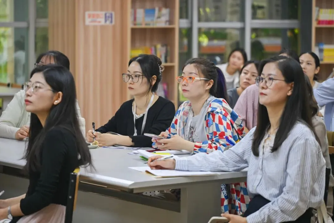 两校教师跨城相聚,共研中考备考 第21张
