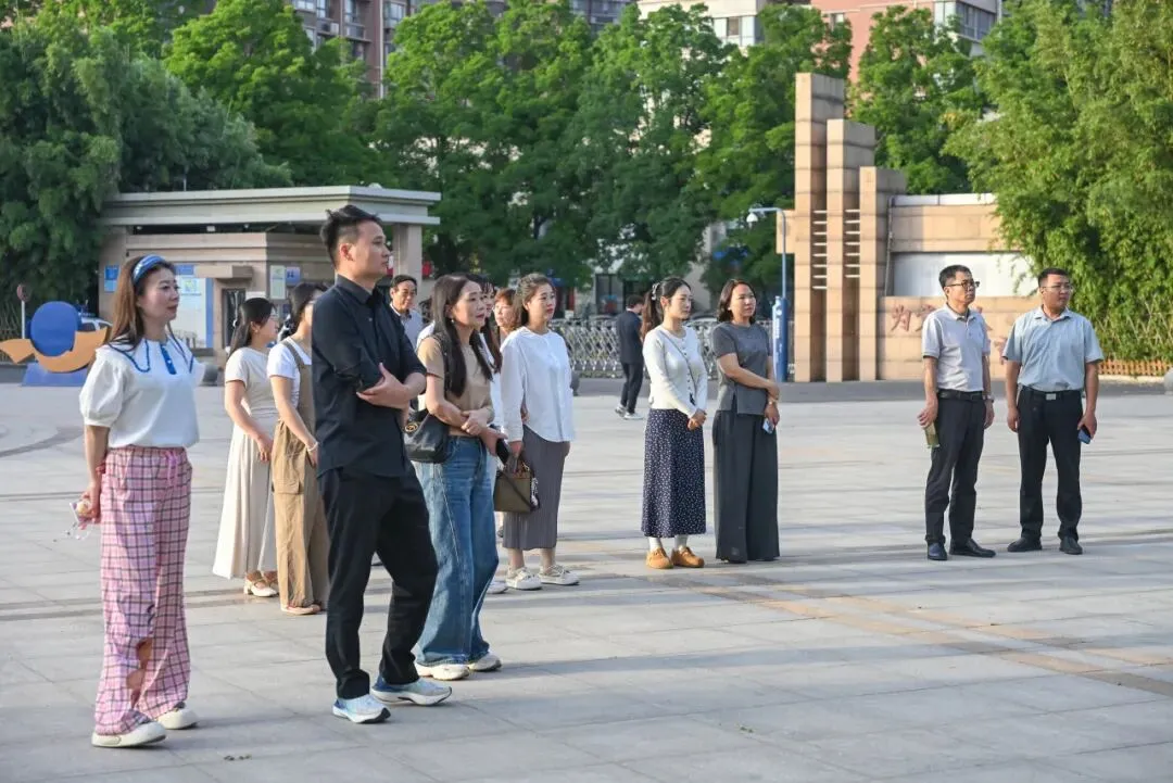 两校教师跨城相聚,共研中考备考 第38张