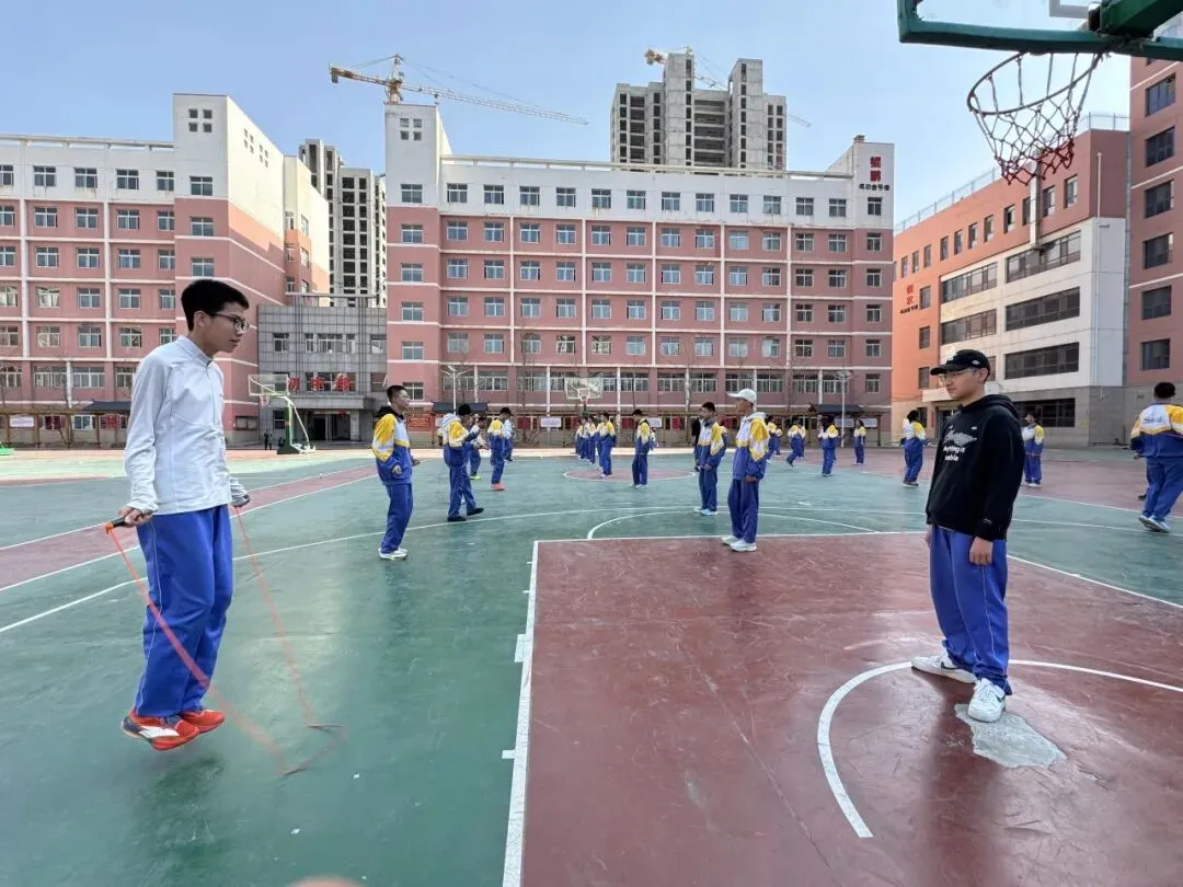 提前蓄力,备战体育中考——成功初二年级开展中考体育项目训练 第10张