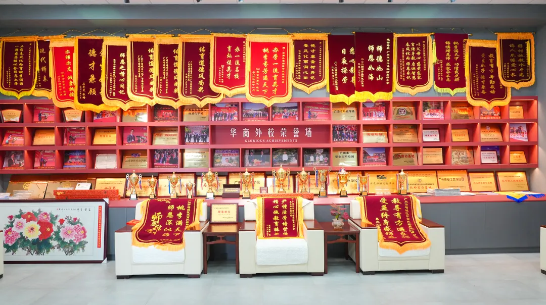 中考志愿不纠结!这所高中给两次公费机会,高考成绩实力领先! 第7张