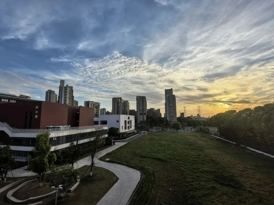 中考:近千人参加星海高中初三开放日,星海高考数据曝光,星海今年新增一个录取途径 第27张