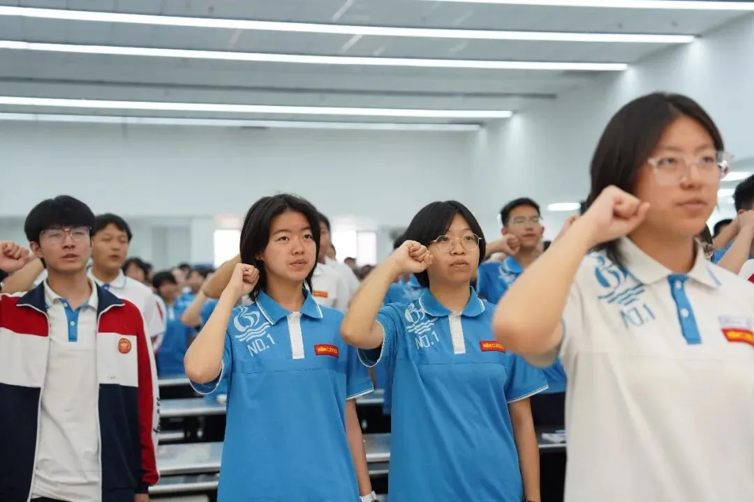 表彰励行启新程 凝心聚力战中考 | 我校初三年级召开中考冲刺表彰大会 第14张 表彰励行启新程 凝心聚力战中考 | 我校初三年级召开中考冲刺表彰大会 第14张