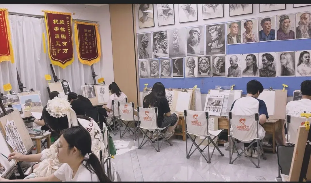 南宁美术中考特长生集训班 第13张