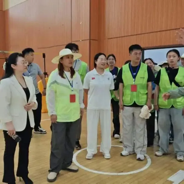 星火青春践志愿 健匠服务守护中考体育——体育与健康学院学生党支部赴莲塘三中体育志愿服务圆满结束 第10张 星火青春践志愿 健匠服务守护中考体育——体育与健康学院学生党支部赴莲塘三中体育志愿服务圆满结束 第10张