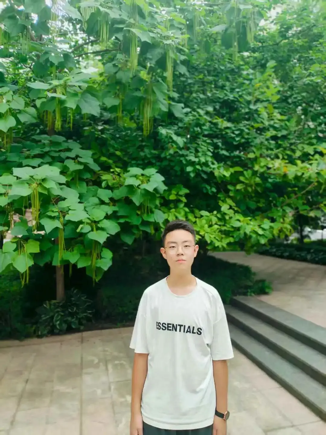 中考满分标杆作文|心中有光,何惧路长(李沐远) 第2张