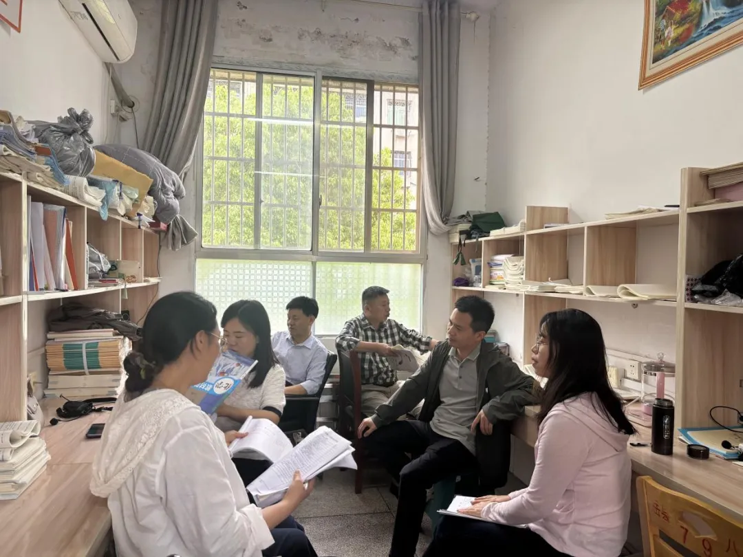 共研共进,聚力中考——岳阳县第八中学教育集团复习示范课活动圆满举行 第32张