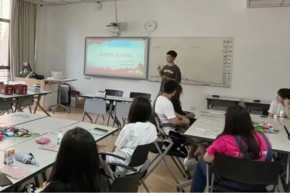 从中考473分→世界常春藤顶尖名校康奈尔大学硕士!这个育新男孩的逆袭,让“普高”二字闪闪发光 第14张