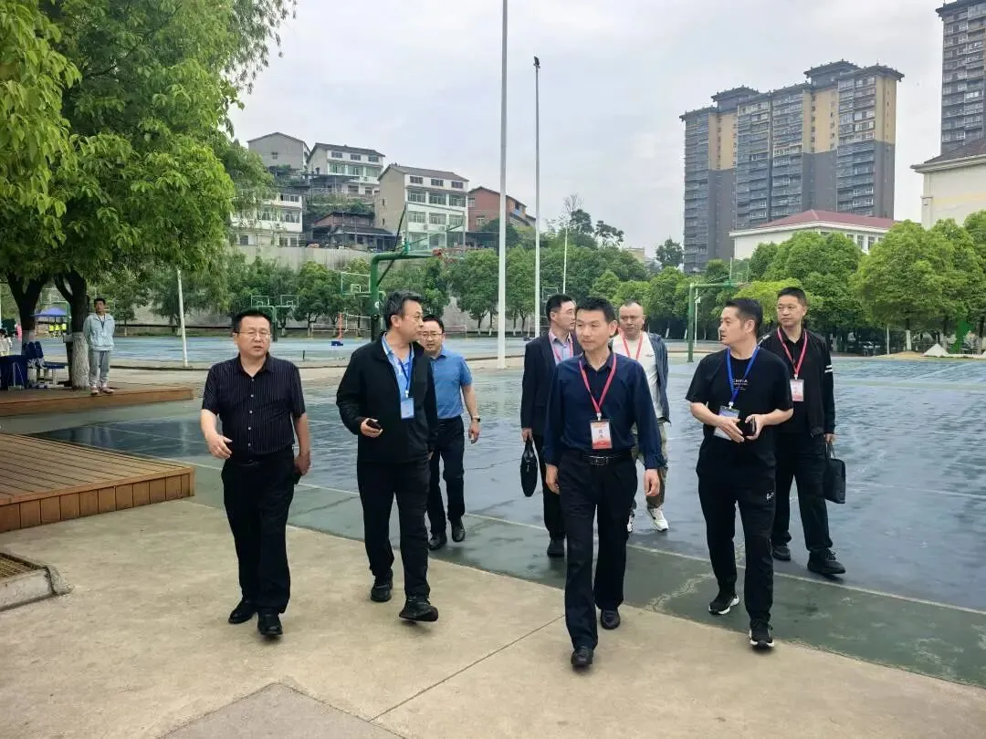 蔡邦金到剑阁职中督导检查中考体考及德育工作 第2张