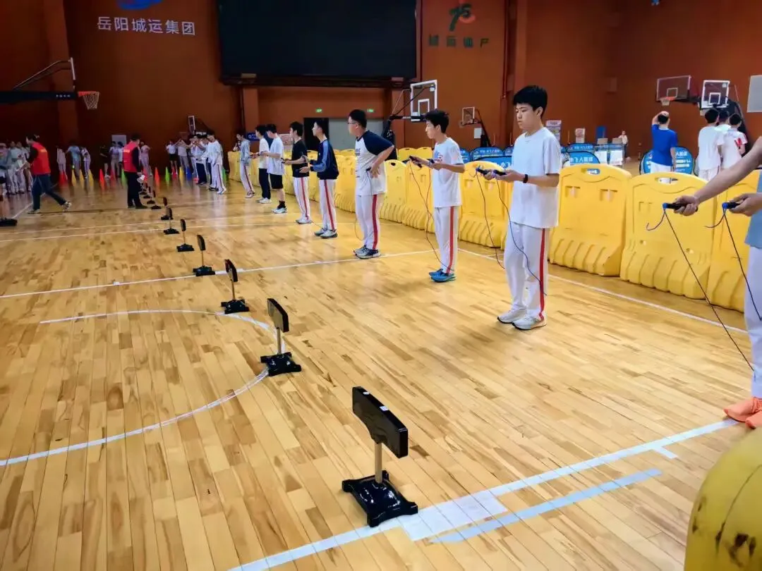 体育中考万人模拟测试圆满收官!城运体产专业护航2026岳阳体育中考改革元年 第13张 体育中考万人模拟测试圆满收官!城运体产专业护航2026岳阳体育中考改革元年 第13张