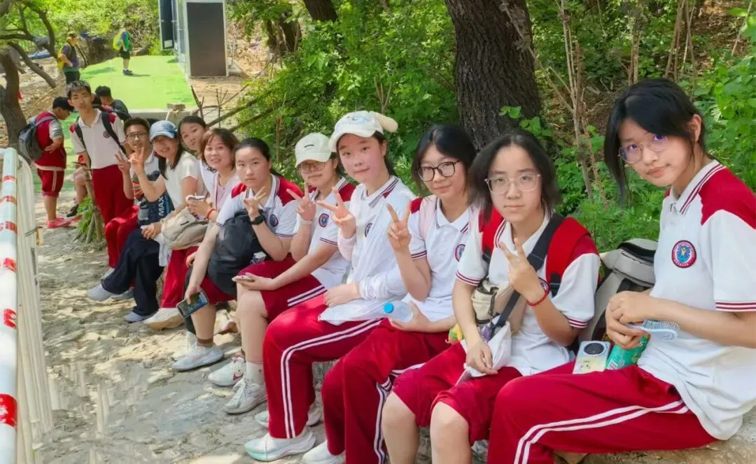 携手登长城·中考梦必成 ——通州四中2026届初三学子慕田峪长城社会实践活动 第19张