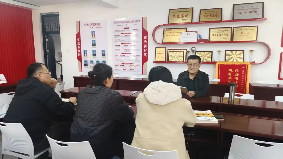 专家引领促成长,精准指导备中考——梁雅君老师莅临我校听课调研并指导一轮复习工作 第3张