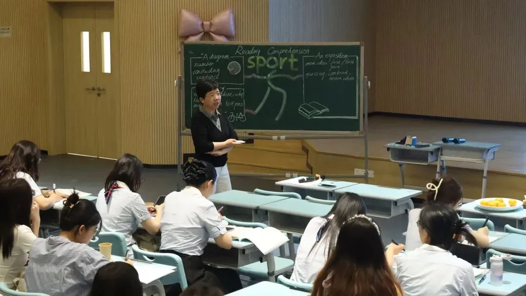 以研促教,决胜中考——江宁区初三英语二轮复习研讨活动在我校顺利开展 第18张