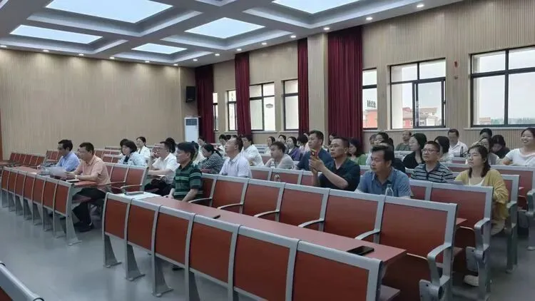 2026年孝南区中考化学备考会圆满举行 第34张