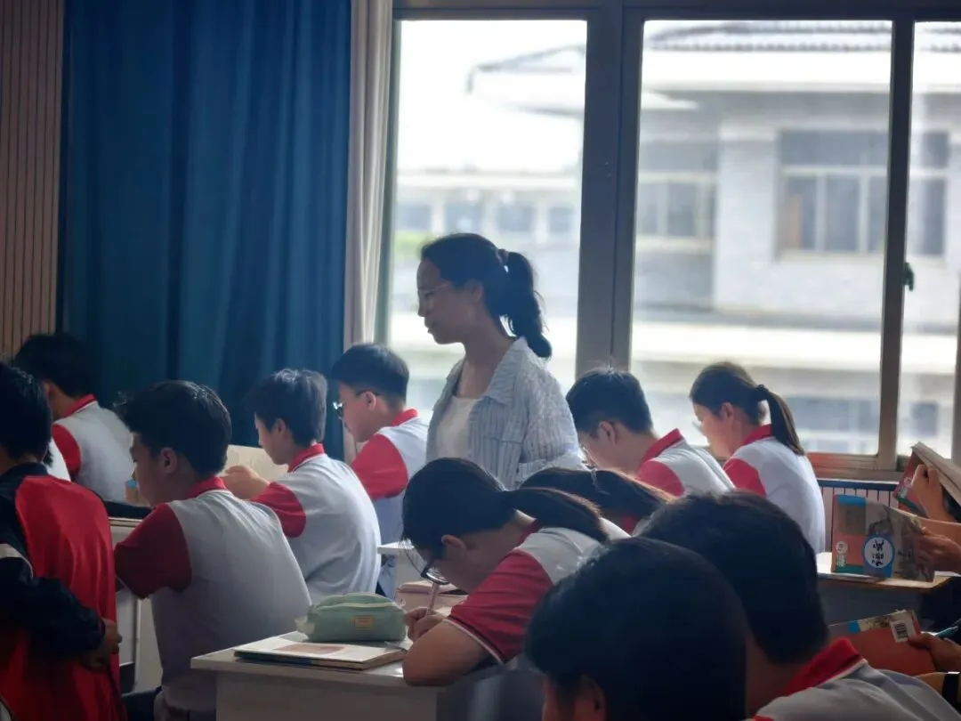 研思聚力备中考 名师领航启新程—— 兰国祥名师工作室中考复习专题送教暨第三十四研训活动在后宅中学举行 第2张