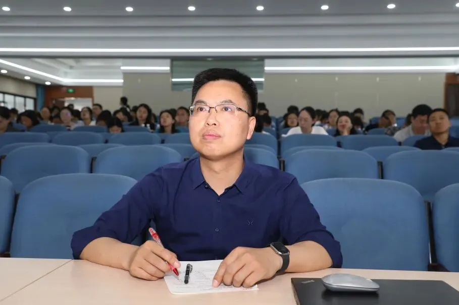 精研微专题 聚力备中考|成都高新区初中数学微专题教学暨中考复习研讨活动 第3张