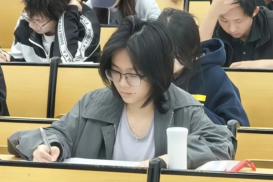 模考有温度,“研”途有底气:这场327人次的实战演练,让备考更有方向! 第3张