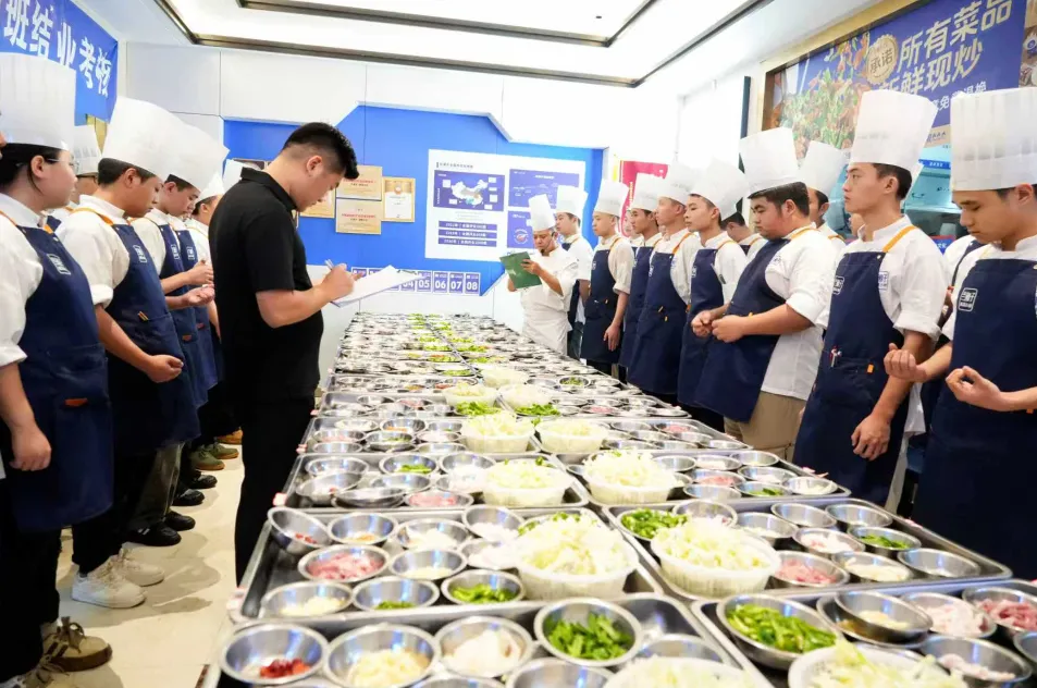 模考失利、高考没把握?高三生,重庆新东方给你另一条稳路! 第9张
