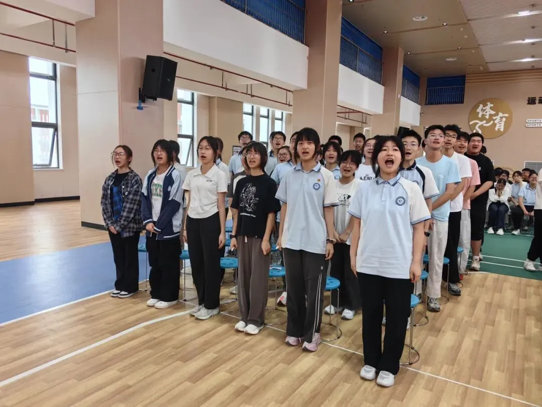 【中考动态】今朝亮剑耀乾坤  决胜六月铸荣光——无锡市滨湖区南泉中学开展2026届赋能护航团辅活动 第22张
