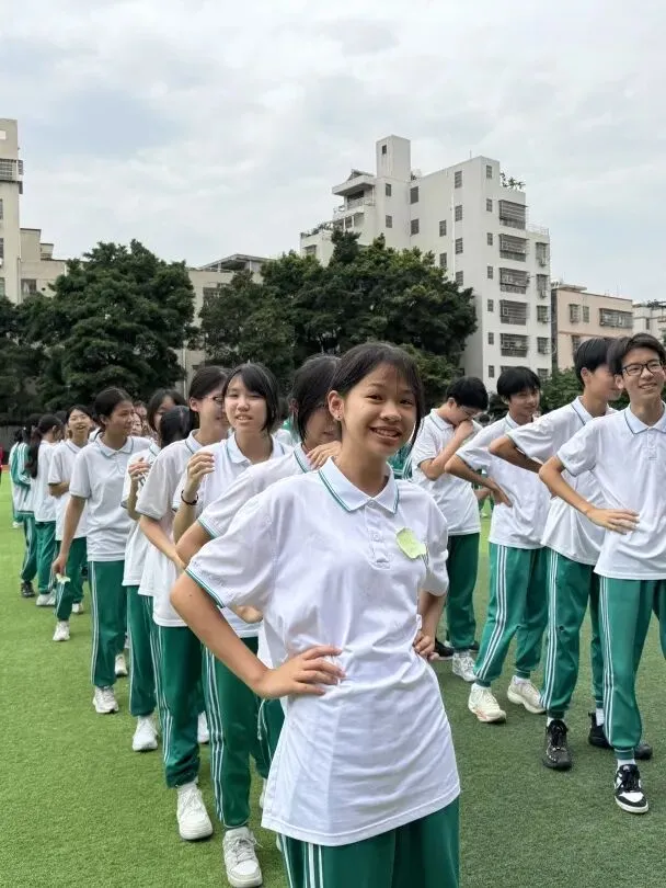 “凝心聚力磨利剑,稳行致远赢中考” 广州市第一一五中学2026年 心理调适暨誓师活动 第24张