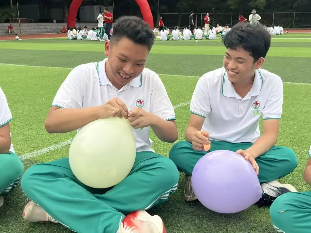 “凝心聚力磨利剑,稳行致远赢中考” 广州市第一一五中学2026年 心理调适暨誓师活动 第27张