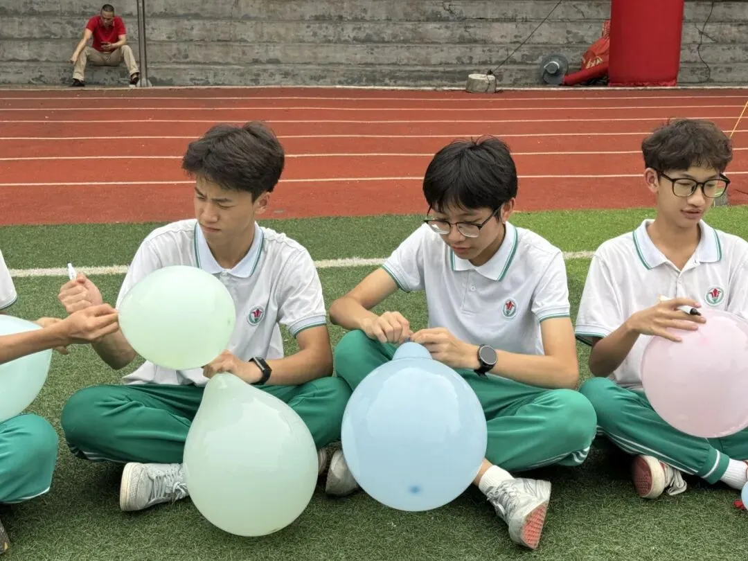 “凝心聚力磨利剑,稳行致远赢中考” 广州市第一一五中学2026年 心理调适暨誓师活动 第29张
