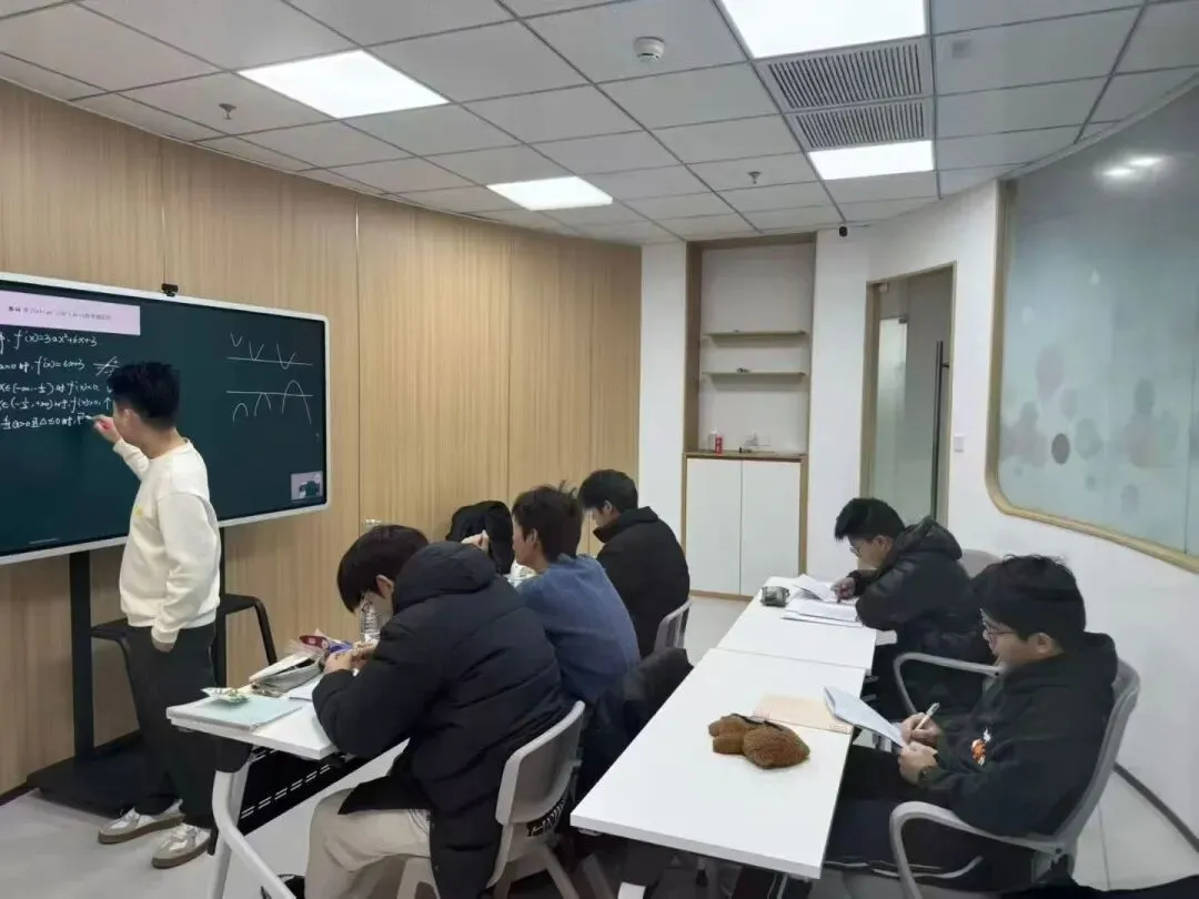 Hi!我是厦门快乐学习中考全日制,这是我的成长简历~请家长查收! 第27张