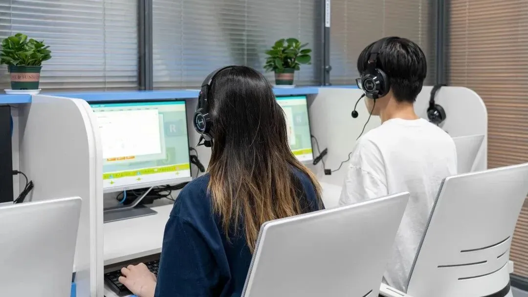 深圳中考英语听说考试:难度解析与高分攻略,25分这样拿! 第9张