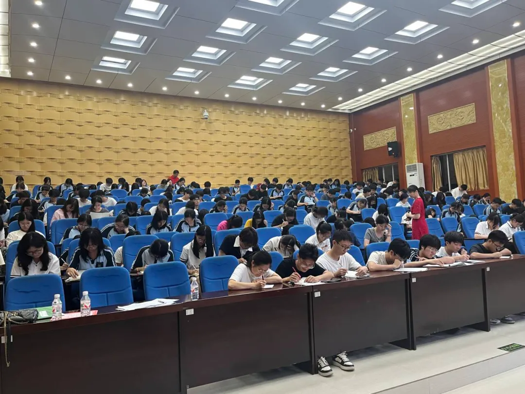名师领航指方向 聚焦素养研真题——南宁市第二十六中学高三数学共话“五个一”策略,助力学子决胜六月 第10张
