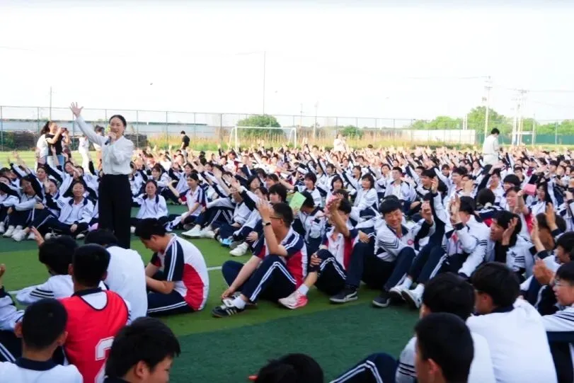中考心灵护航|长江心理医院进校园赋能高邑音体美中学,5月16日(明日)汪平教授专属心理会诊开启!倒计时一天! 第21张 中考心灵护航|长江心理医院进校园赋能高邑音体美中学,5月16日(明日)汪平教授专属心理会诊开启!倒计时一天! 第21张