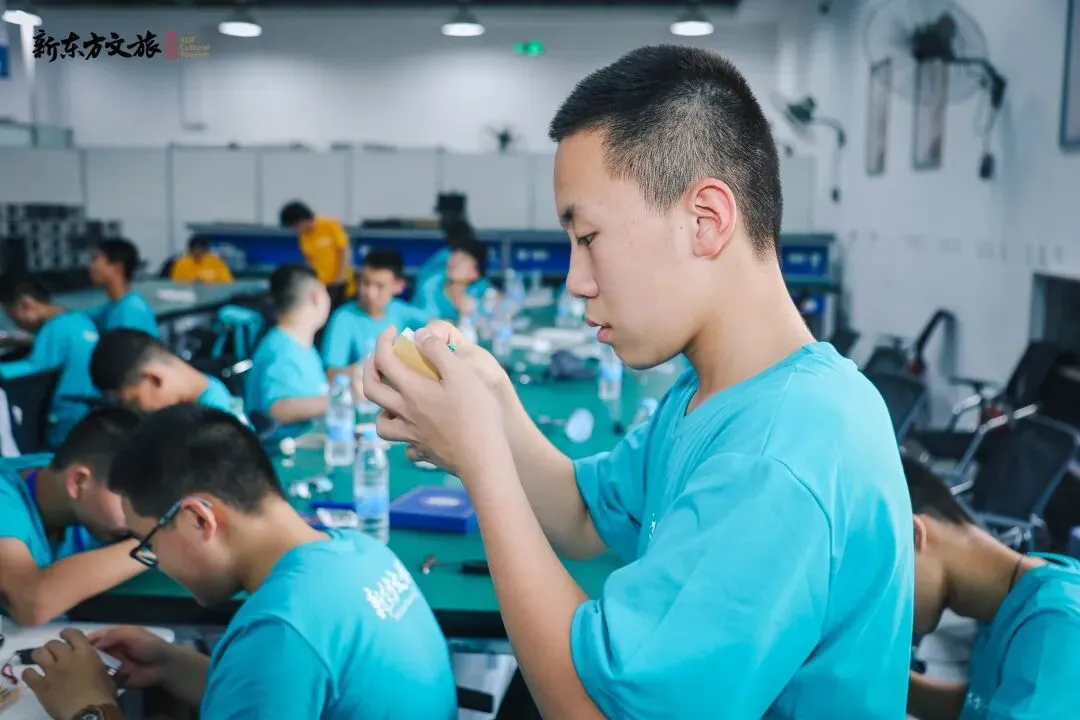 中考后别踩这三个坑!用最轻松的方式,帮孩子建立高中三年的“全局规划力” 第10张