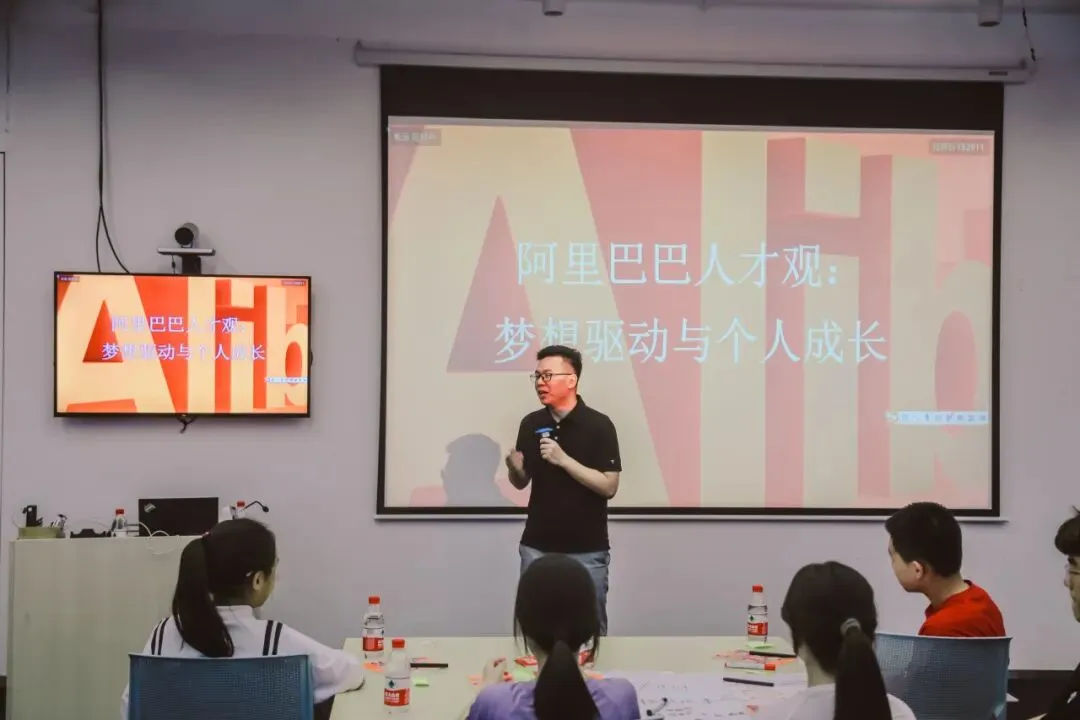 中考后别踩这三个坑!用最轻松的方式,帮孩子建立高中三年的“全局规划力” 第19张