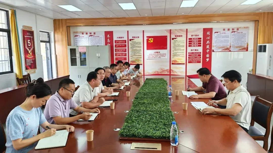 庞一奇局长深入博白镇七中开展中考备考县域视导工作 第3张