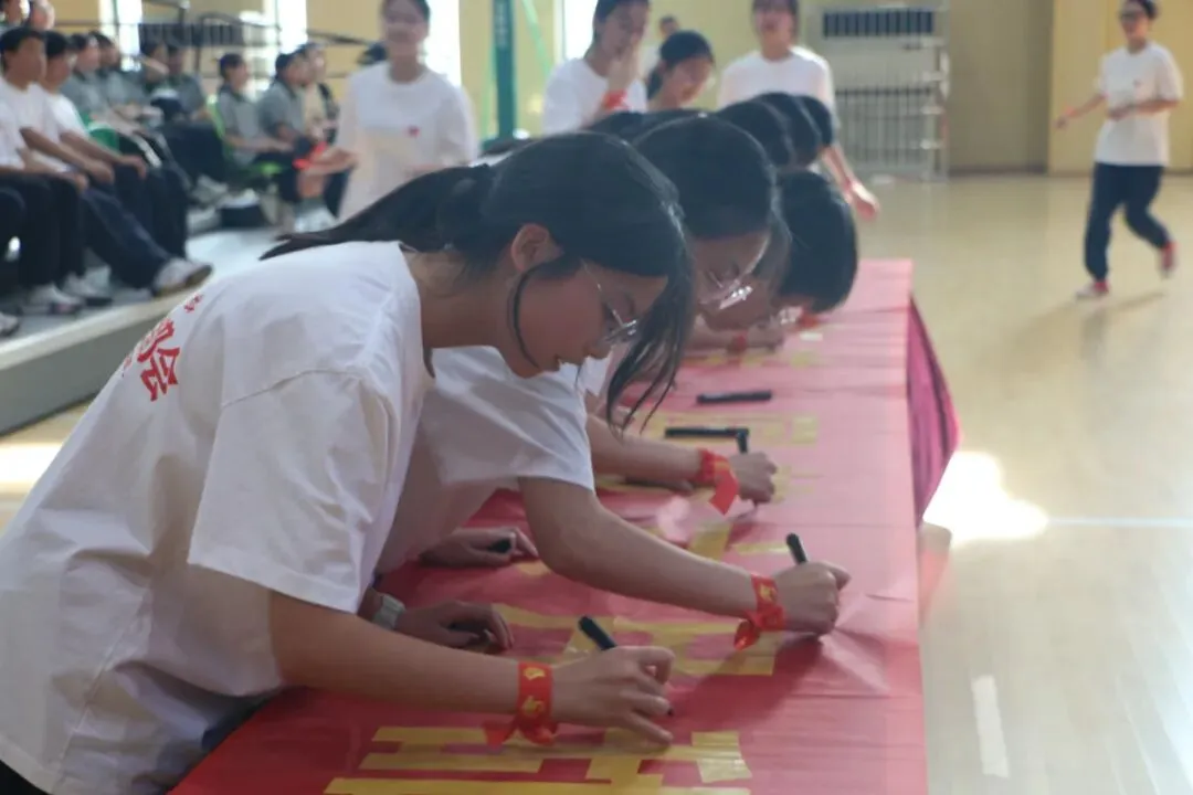 乘风破浪,决战中考——国杰实验学校初中部2026年中考誓师大会圆满举行 第32张